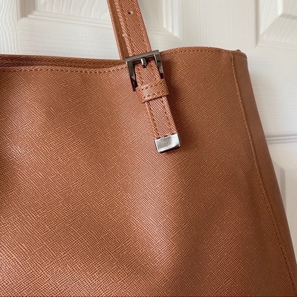 GUNAS Kangaroo Tote - Picture 6 of 11